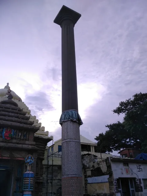 Aruna Stambha - pillar, in front of the SimhaDwaar - Lion gate, of Jagganath Temple of Puri
