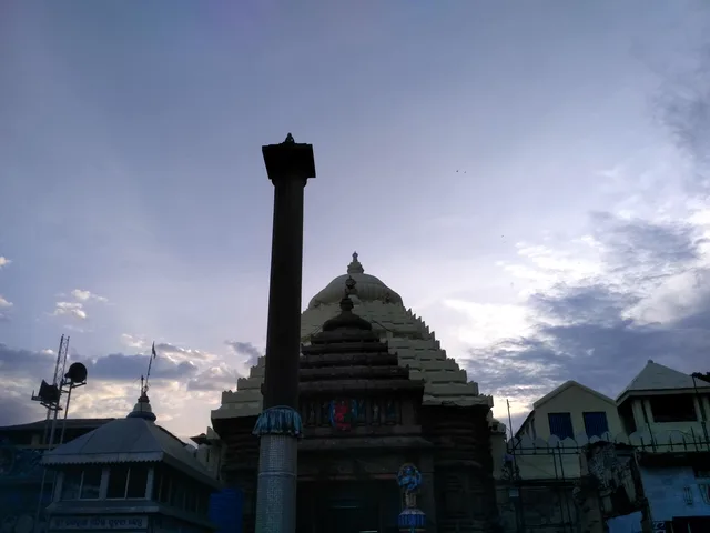 Aruna Stambha - pillar, in front of the SimhaDwaar - Lion gate, of Jagganath Temple of Puri